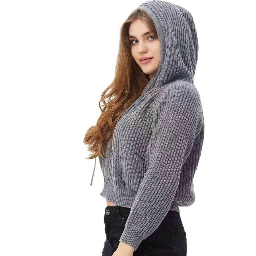 Women's Cropped Hoodie lavet af blødt ribbede strikmateriale med praktiske snore Stilla