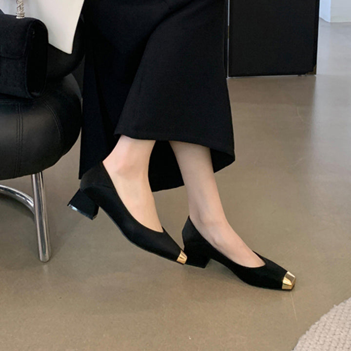 Dame Elegant Komfort-pumps med smart clip-design og gyldne accenter Stilla