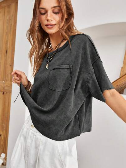 Dame Oversized T-Shirt med løs silhuet og brystlomme Stilla