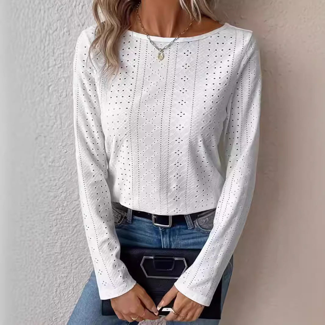 Dame Longsleeve-T-Shirt med hulmønster og rund halsudskæring Stilla