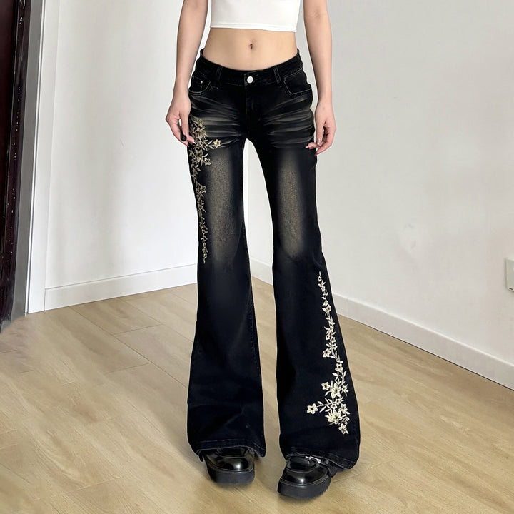 Dame Flared Jeans med elegant blomsterbroderi Skovae
