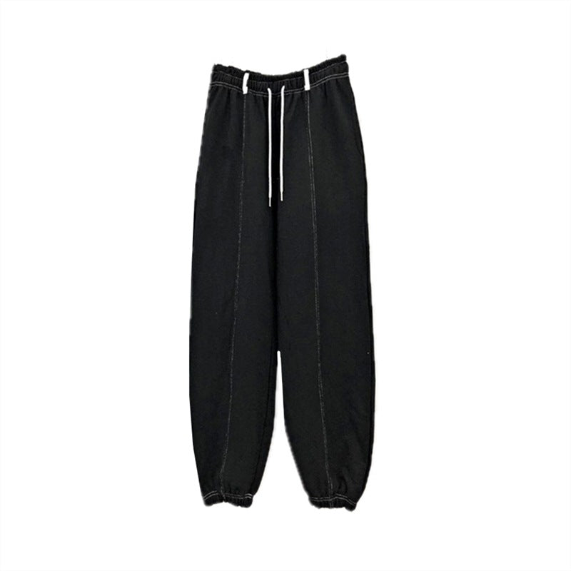 Kvindernes sporty loungewear sæt med afslappet hoodie og komfortable bukser Stilla
