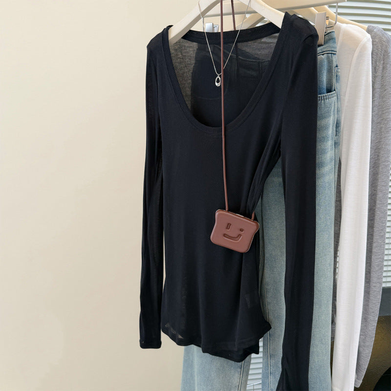 Femme Relaxed Fit Langærmet Top med Rund Hals Stilla
