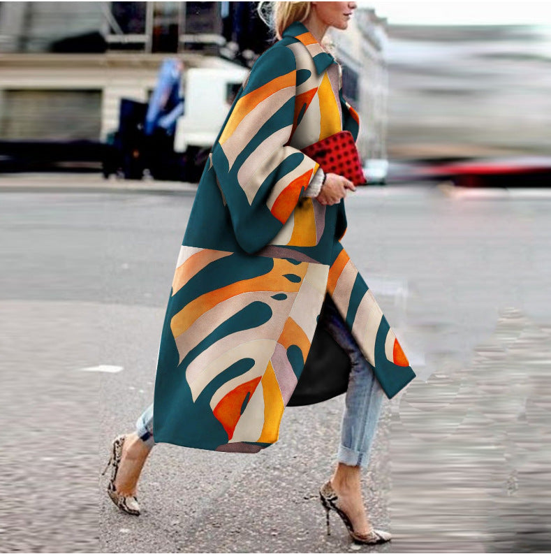 Kvinders trendy kimono med farverigt mandala-mønster
