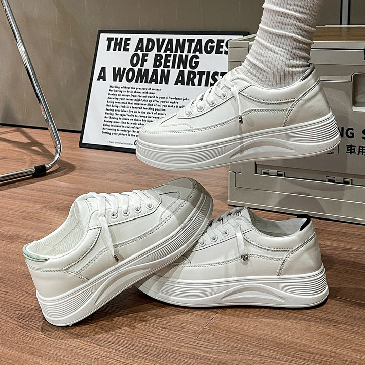 Dame Sporty Sneakers med forhøjet såleprofil og åndbar konstruktion Stilla