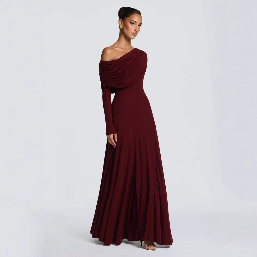 Kvinders elegante langeærmet maxi kjole med asymmetrisk draperingsdetalje