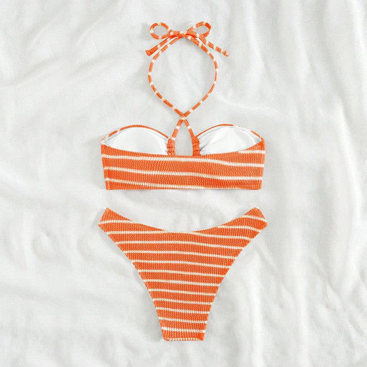 Dame bandeau-bikini med stilfuldt stribedesign Skovae