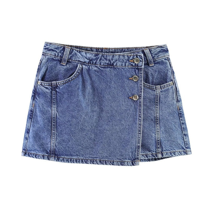 Dame denim mini nederdel i asymmetrisk snit med dekorative knapper Skovae