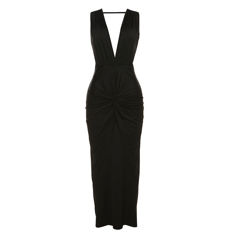 Dame Elegant aftenkjole med dyb V-udskæring og sidelange cut-outs Stilla