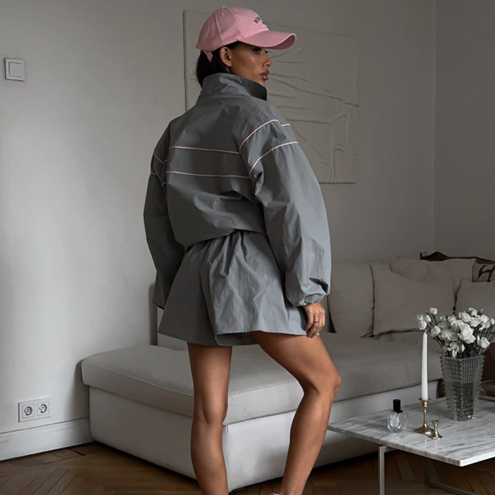 Damer sporty komplet sæt med rummelig jakke og shorts Skovae
