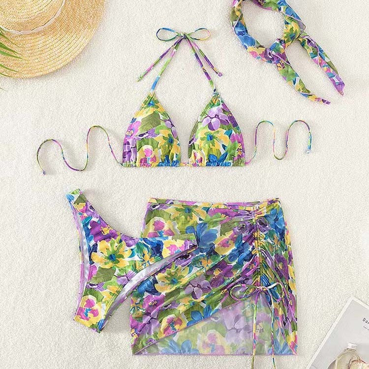Dame trekantet blomstertil bikini med justerbar sarong Stilla