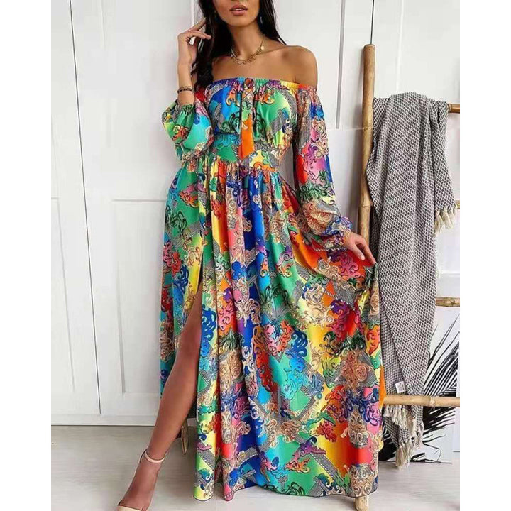 Dame Maxikjole i elegant Off-Shoulder stil med tiltalende mønstre og slidsdetaljer Stilla