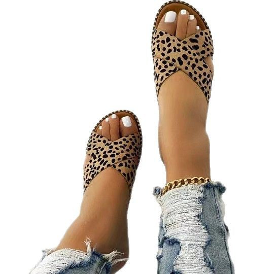 Damer Åbne Pantolette med elegant Krydsbånd-design og skridsikker Sål Stilla