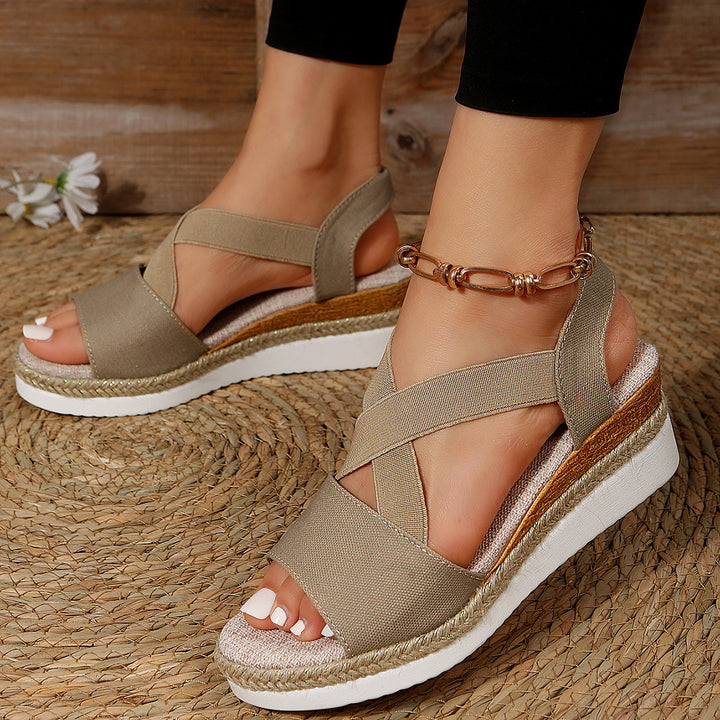 Dame Wedge-sandaler med moderne snit og komfortabelt fodseng Stilla