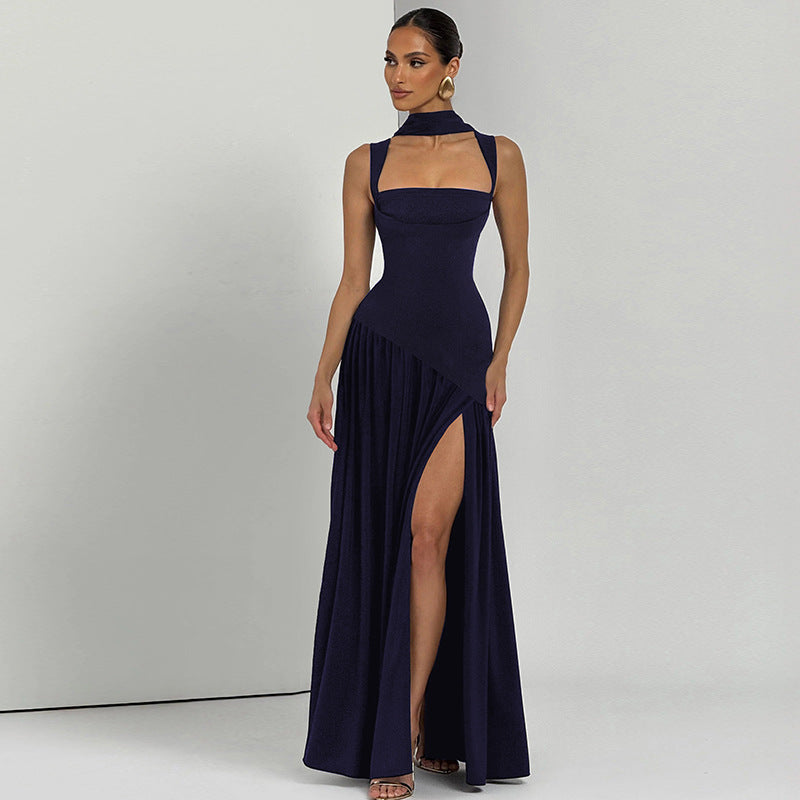 Dame Elegant aftenkjole med asymmetrisk snit og dyb slids Skovae