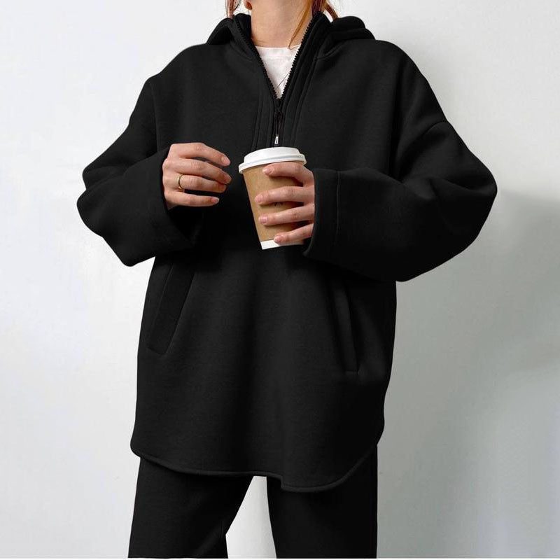 Kvindernes komfortable fleece sæt med kort lynlås og store lommer Skovae