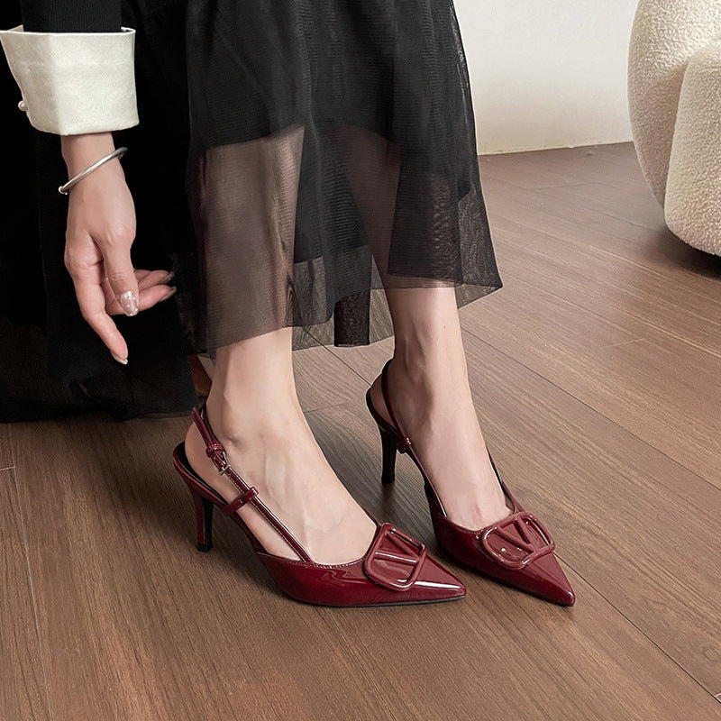 Dame Sling-Pumps med elegant spænde dekoration og moderne glans Stilla
