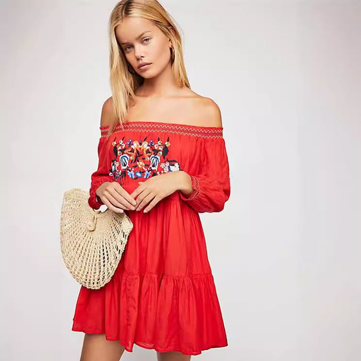 Damer Off-Shoulder Kjole med blomsterbroderi og elastiske ærmer Stilla