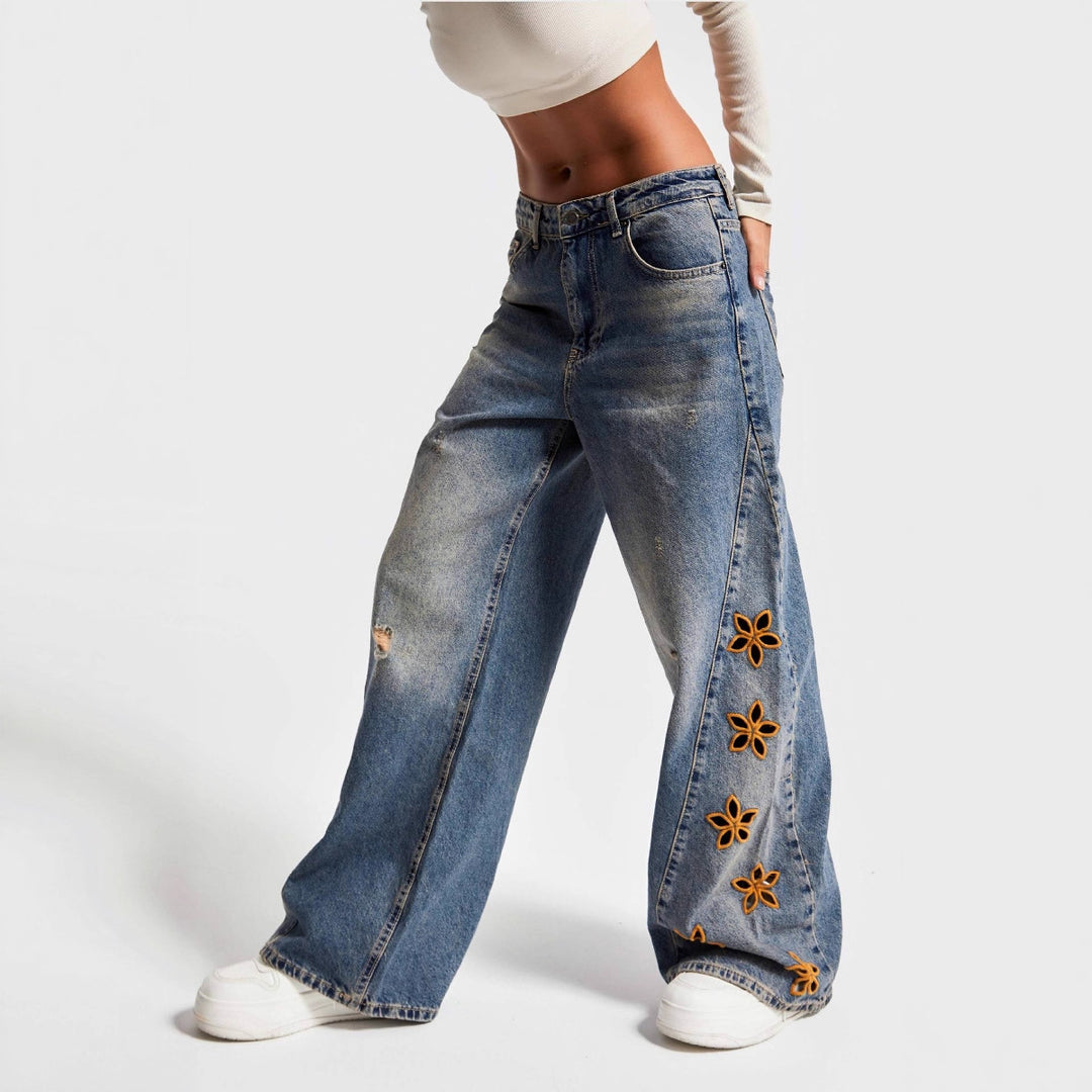 Dame brede jeans med blomstret broderi Skovae