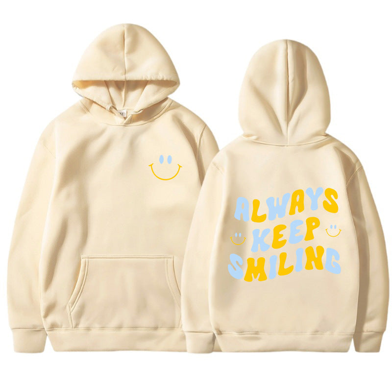 Dame hoodie med munter skrift og praktiske kangaroo lommer Skovae