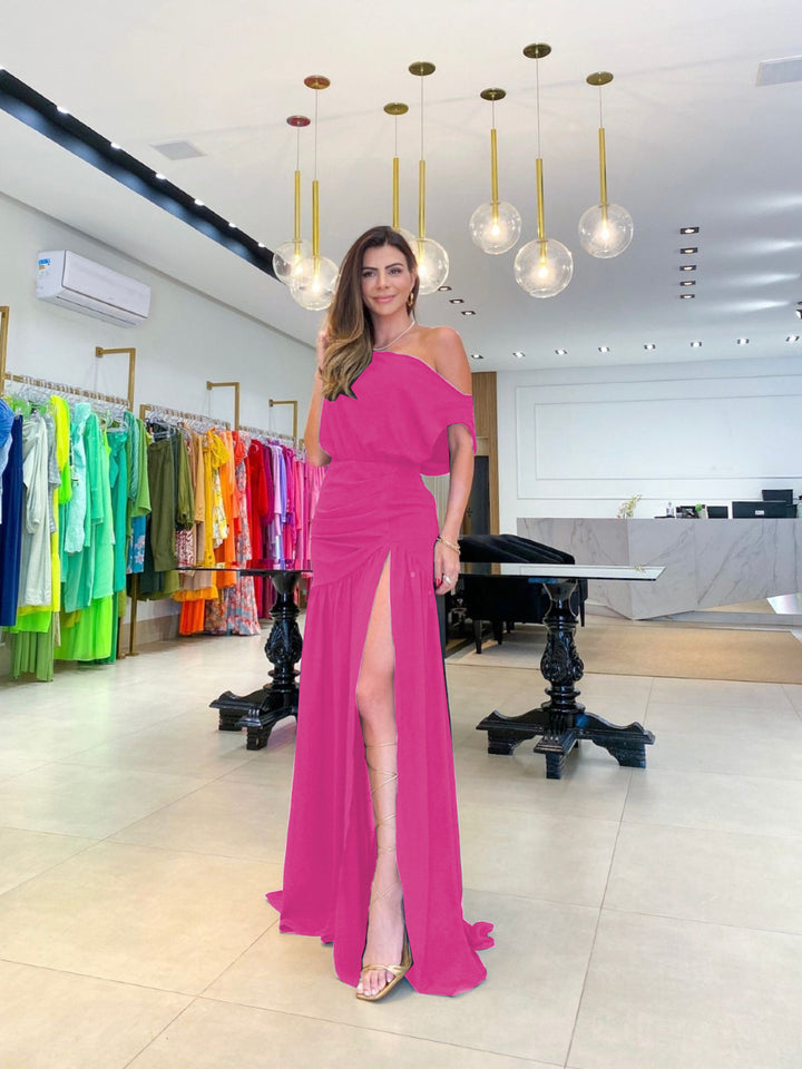 Dame Maxikjole med elegant asymmetrisk design og flydende draperinger Stilla