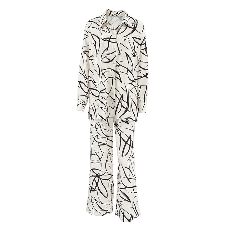 Dame Satin Pyjamasæt med moderne grafiktryk og elegant snit Stilla