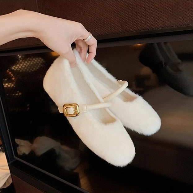 Dame Ballerinas i blødt pelseimitat med dekorativ spænde Stilla