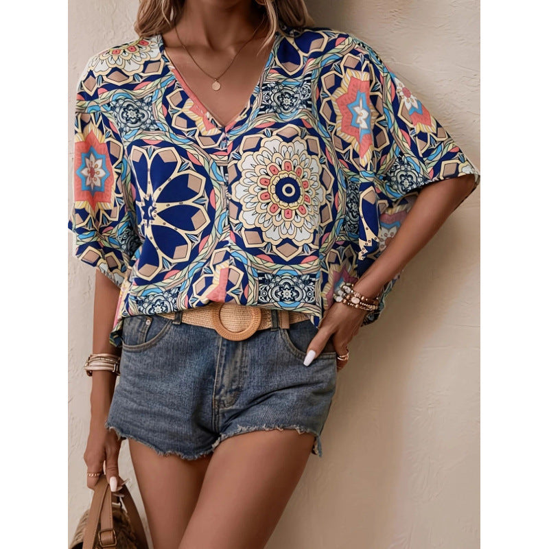 Dame Oversized Bluse med kontrastfyldt blomsterprint Skovae
