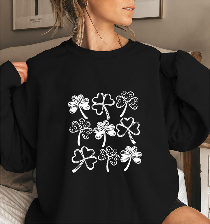 Kvinders sweatshirt med legesygt kløvermotiv Stilla