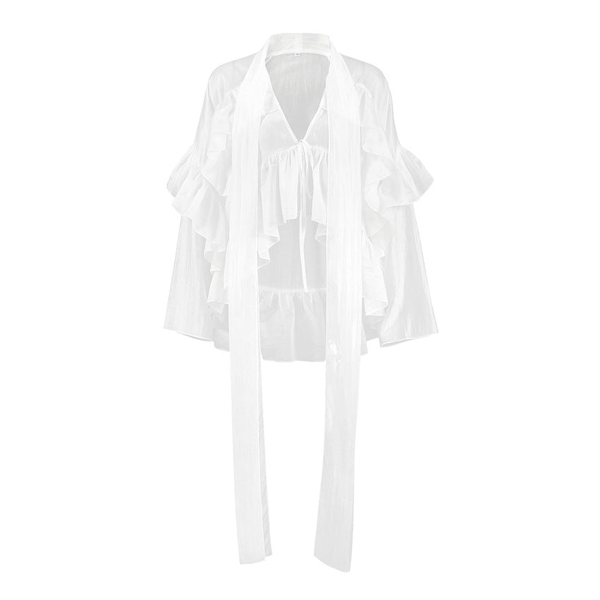 Dame elegant og gennemsigtig kimono lavet af flydende chiffon med flæser Stilla