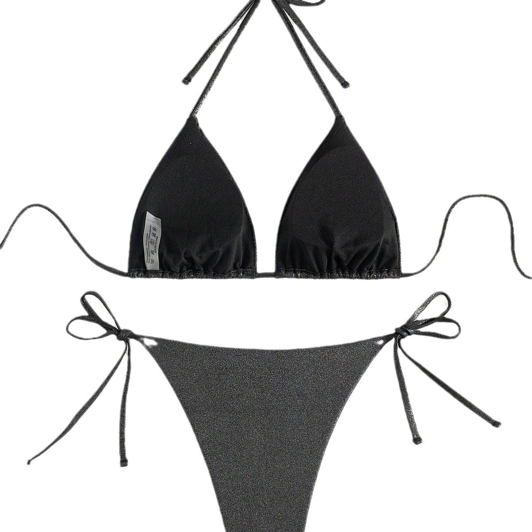 Dame Triangel-Bikini med glinsende overflade og justerbare snore Stilla