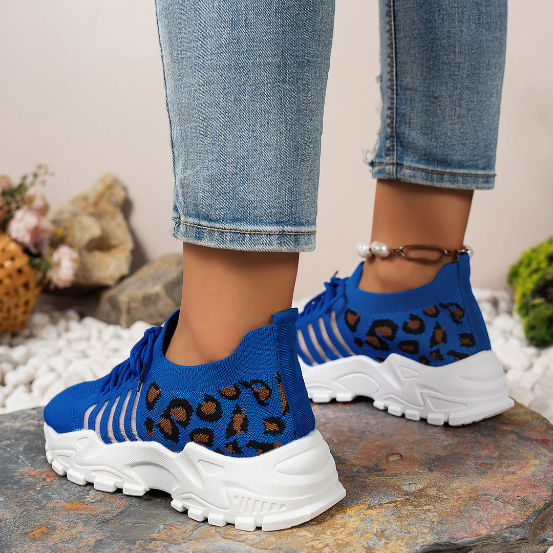 Dame sporty sneakers med åndbart overmateriale og skridsikker sål Stilla