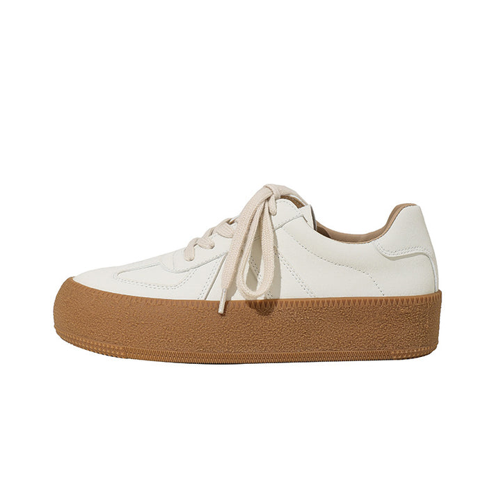 Dame plateau sneakers med struktureret overflade og skridsikker sål Stilla