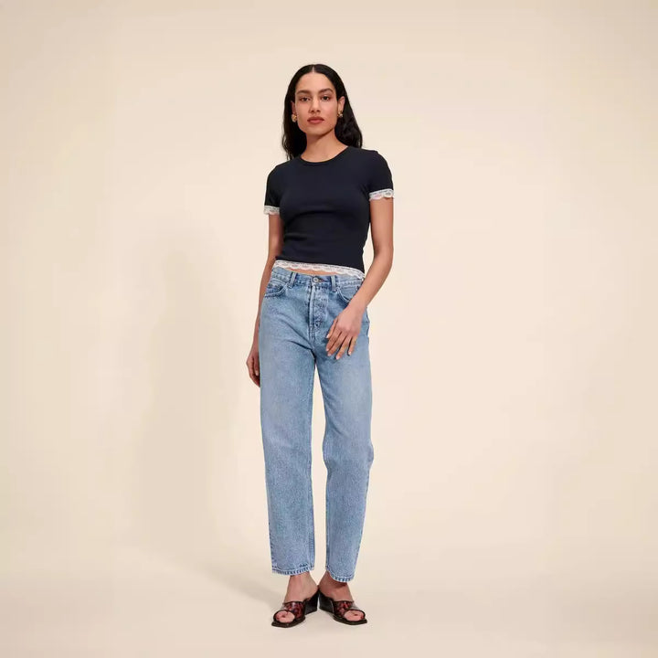 Dame Crop-Top med elegante spidsedele og moderne snit Stilla