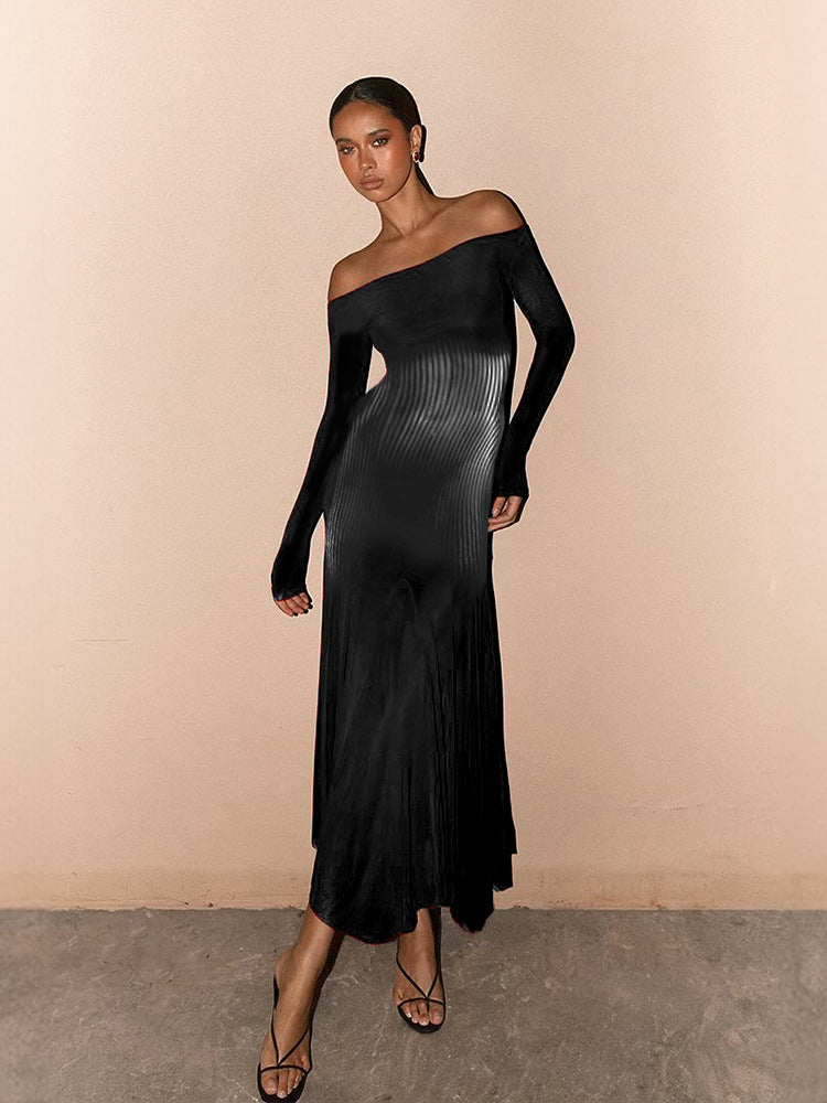 Femme Off-Shoulder Bodycon Maxi Kjole med formende striber Stilla