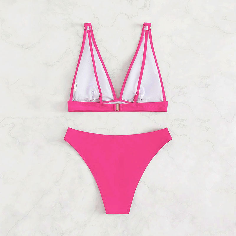 Damehøjtaljet bikini med elegant V-udskæring Skovae
