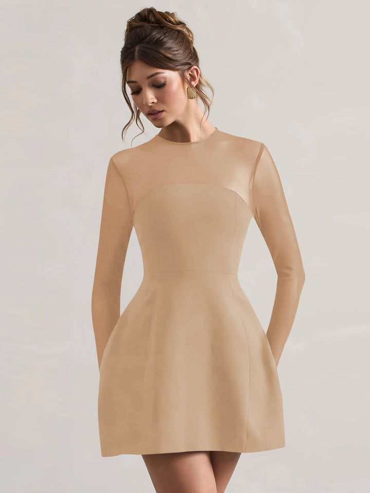 Dame elegant minikjole med gennemsigtige ærmer og kropsnær top Stilla