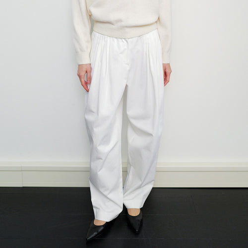 Dame chinos med elegant folderstruktur og side lommer Stilla