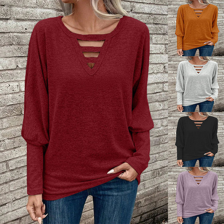 Dame afslappet sweater med dekorativ V-udskæring og cut-out-detaljer Stilla
