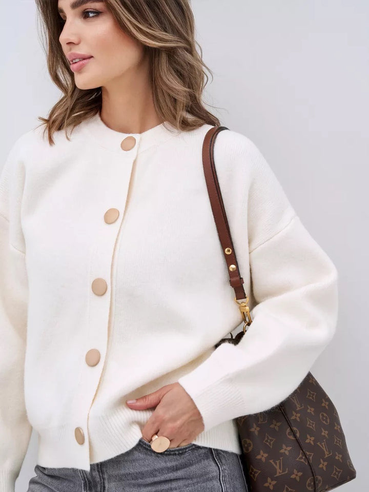 Femme Cozy Button-Up Strikpullover Stilla