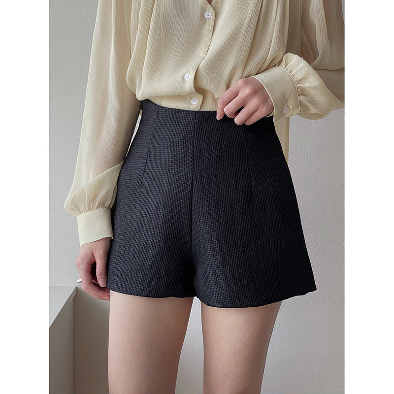 Dame kvalitets højtaljede shorts med elegant gummibånd og lommer Stilla