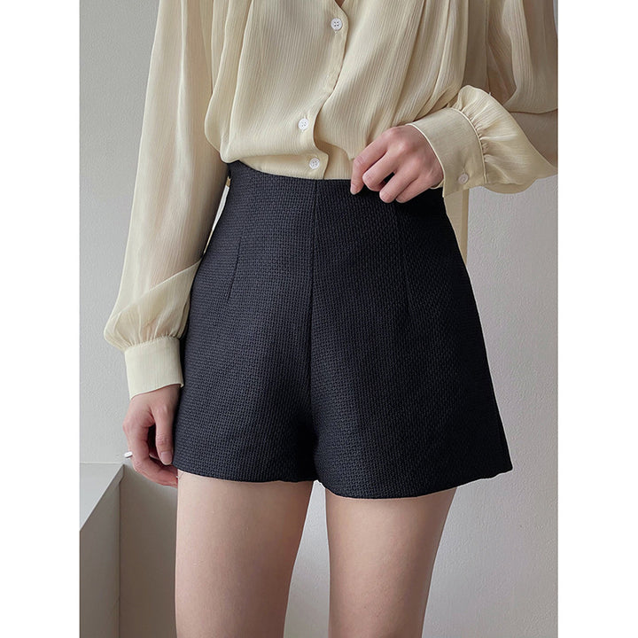 Dame kvalitets højtaljede shorts med elegant gummibånd og lommer Stilla