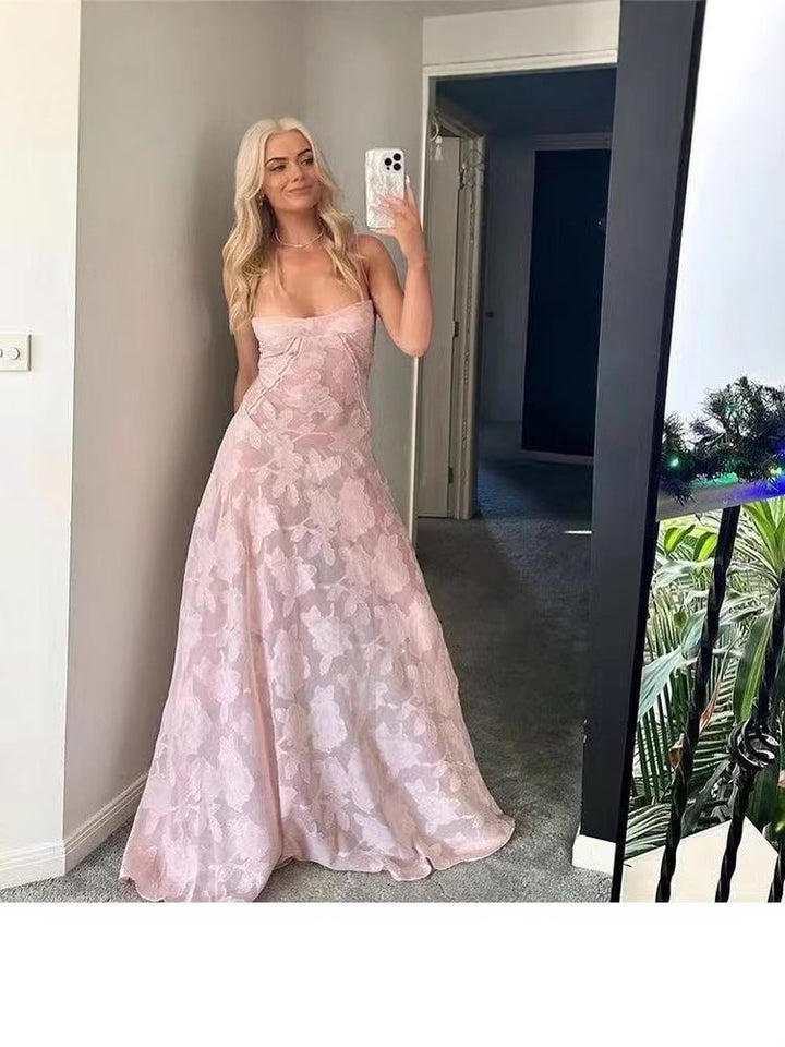 Dame Maxikjole i gennemsigtigt spidsestof med florale motiver Stilla
