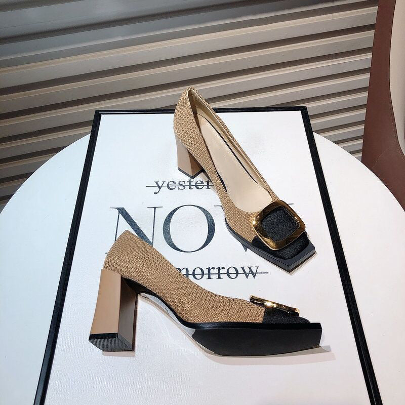 Kvinder Stilfulde Chunky Heel Peep-Toe Pumps med dekorativ spænde Stilla