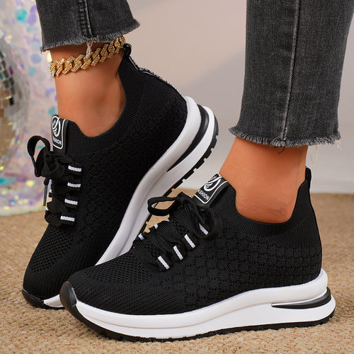 Dame Sporty Sneakers med åndbar strikkestruktur og dæmpningsteknologi Stilla