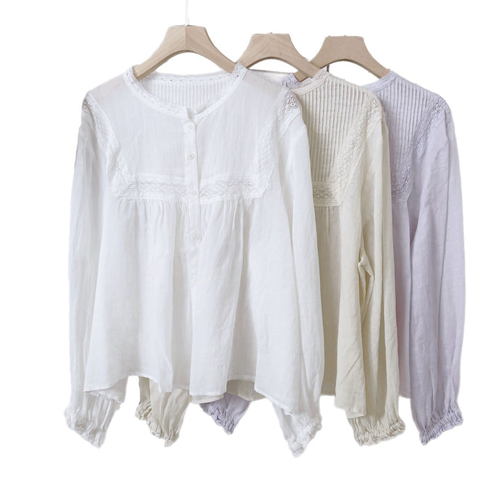 Femme Elegante Knap-Op Bluse med Spidsdekorationer Stilla