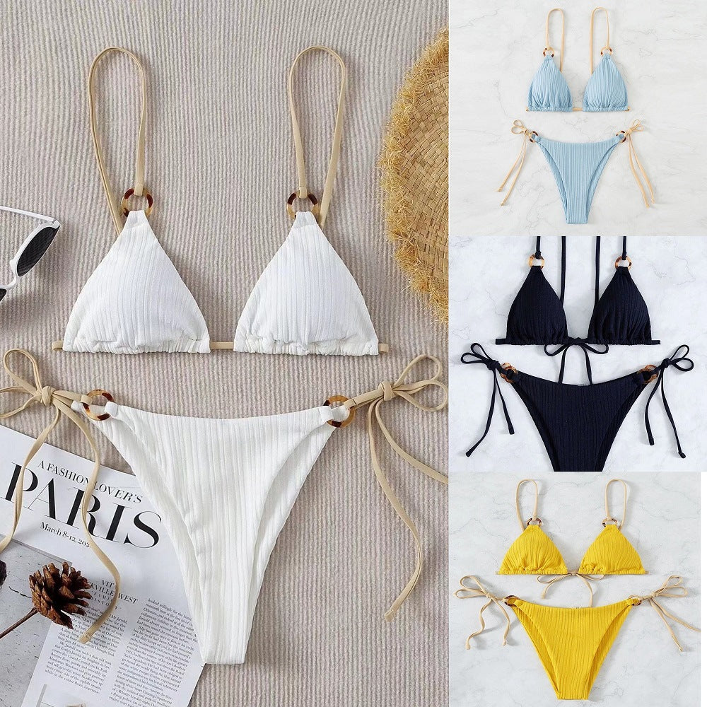 Dame Triangel-Bikini-Sæt med justerbare bånd og gyldne accenter Stilla