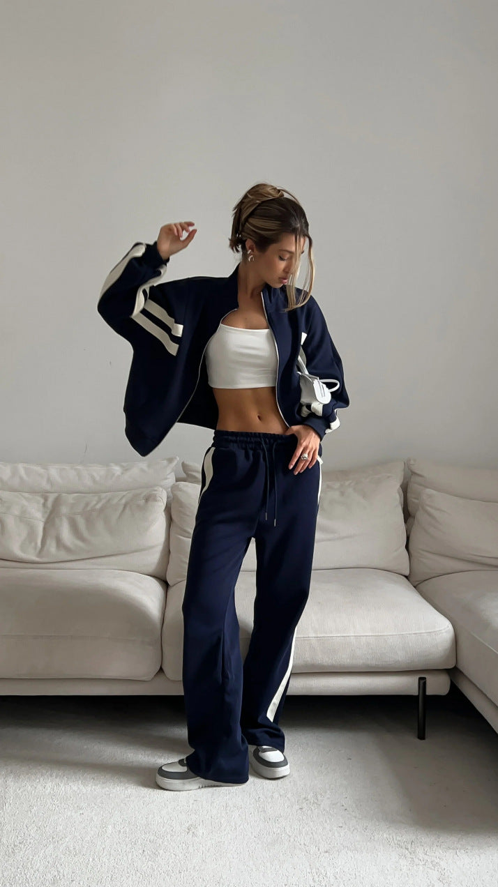 Kvinders sporty lounge sæt med komfortabel zip-jakke og brede bukser Stilla