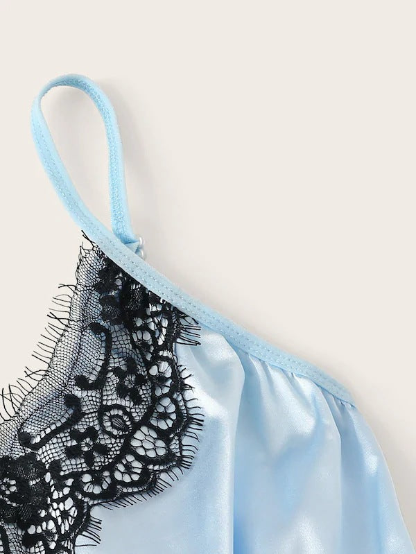 Dame satin bodystocking med spidsbånd Stilla