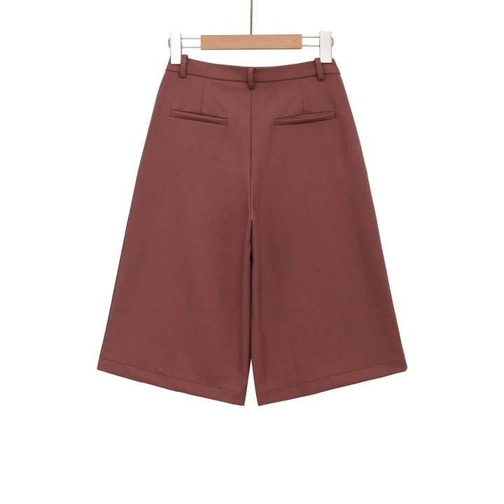 Dame vidde højtalje-shorts med elegant plissering Skovae